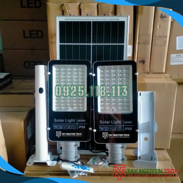 Đèn Năng Lượng Mặt Trời Bàn Chải Chính Hãng TN Solar BC-600W